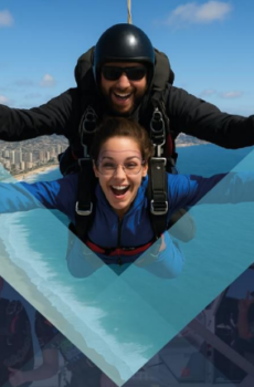 Salto en Paracaídas sobre el mar